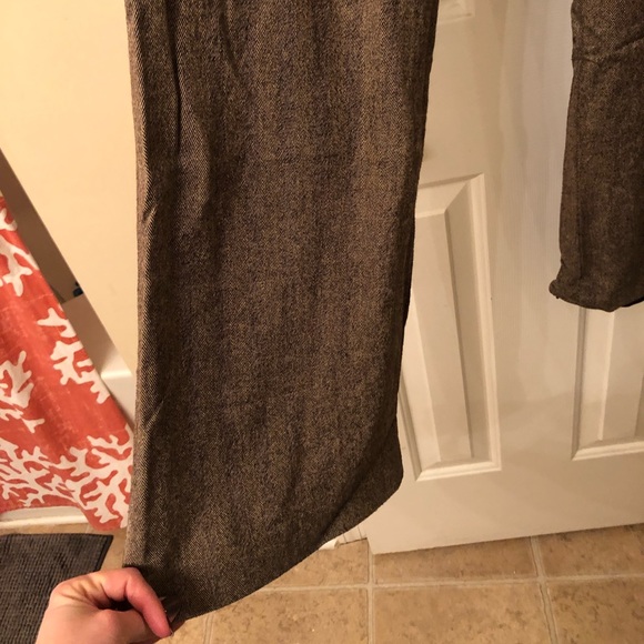 Women’s size 4 pant suit. Only worn one time. - Picture 6 of 6